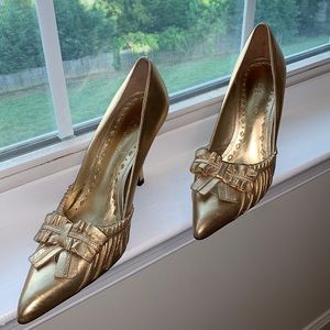 BCBGirls metallic gold heels size 8